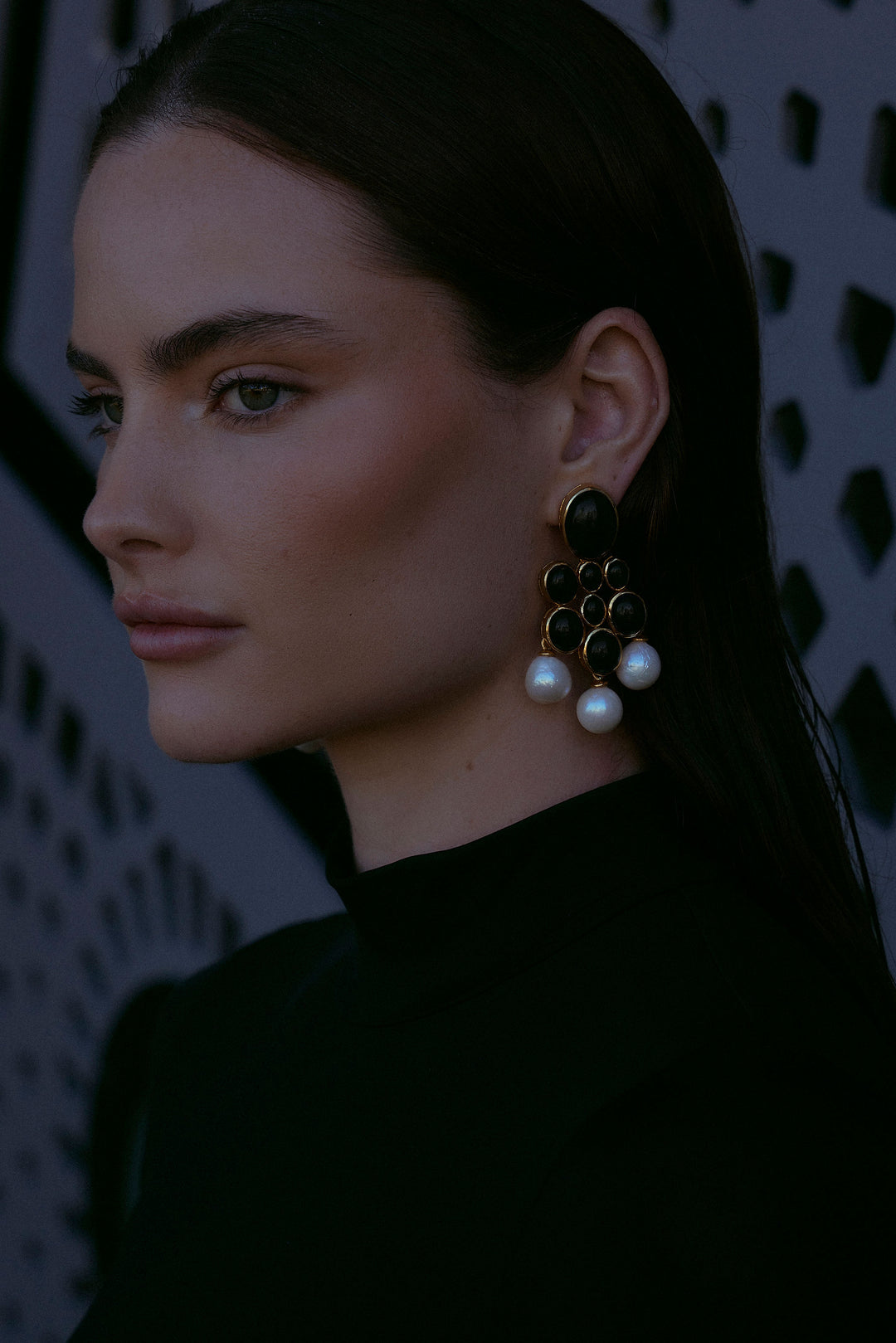 Cloud Earrings Black Onyx & Pearl