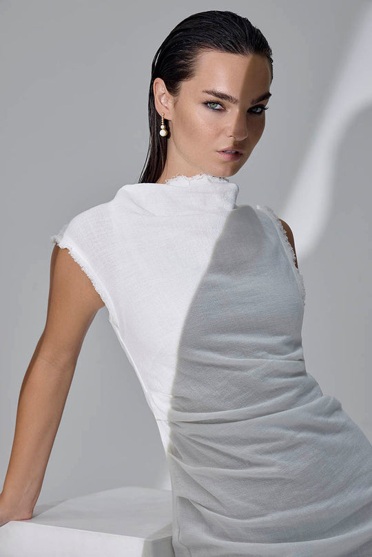 Night Earrings White