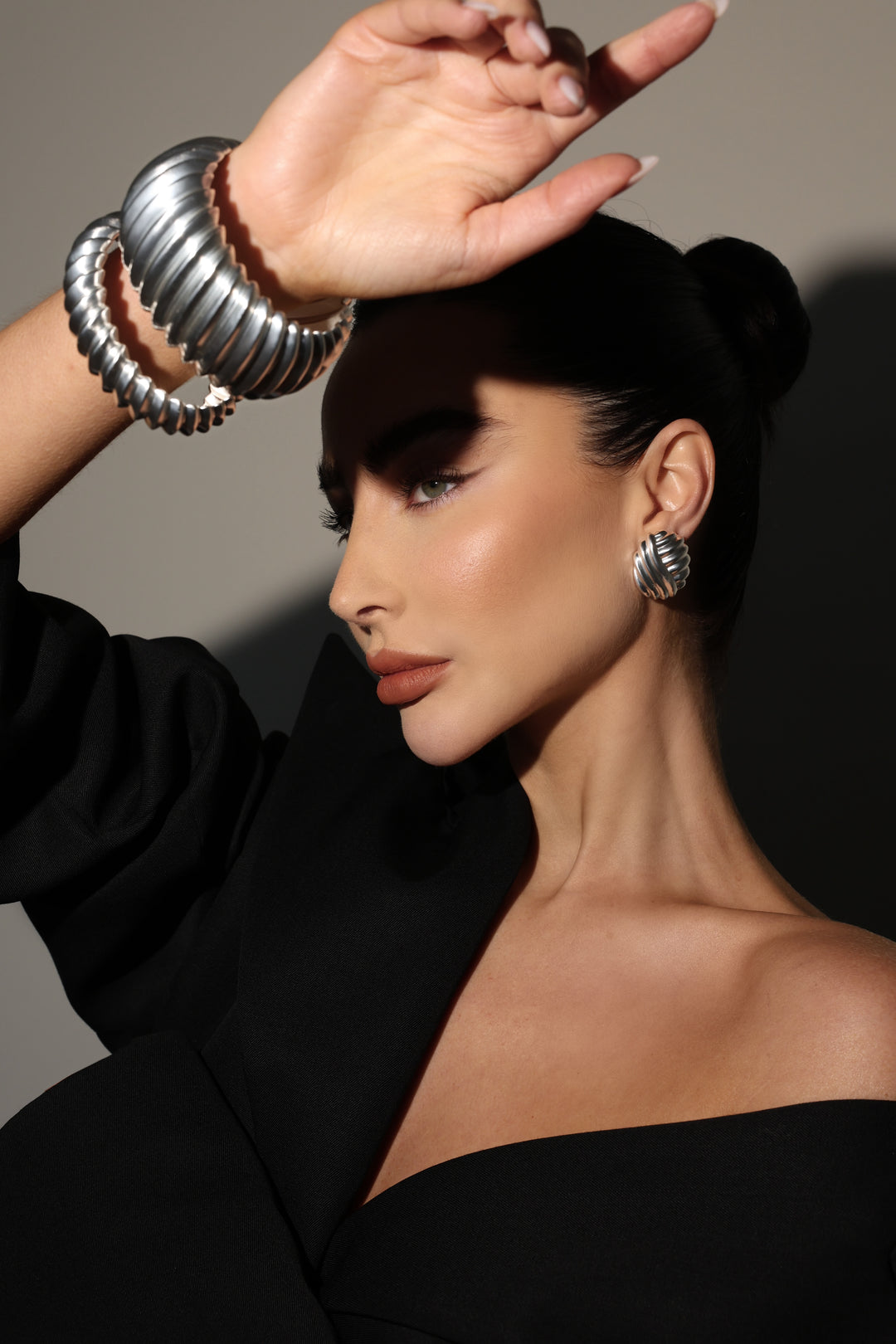 IXV5S Small Earring Silver