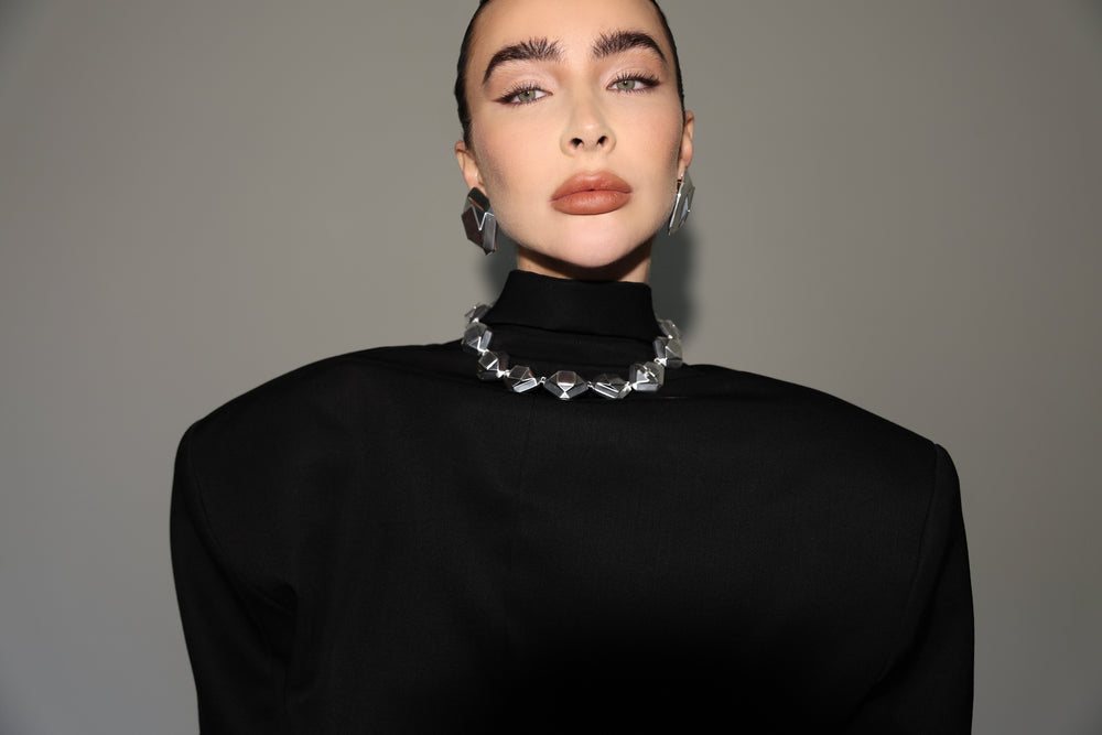 IXV1 Large Earring Silver