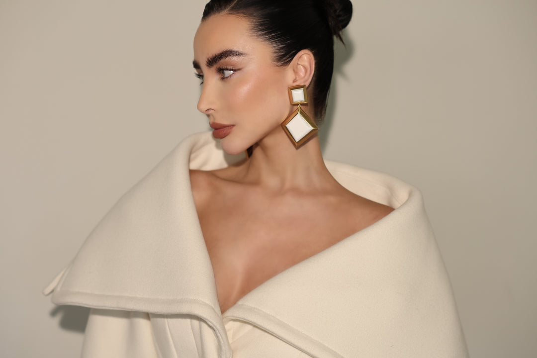 IXV13 Earring White Stone