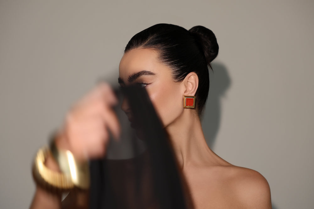 IXV14 Earring Red Onyx